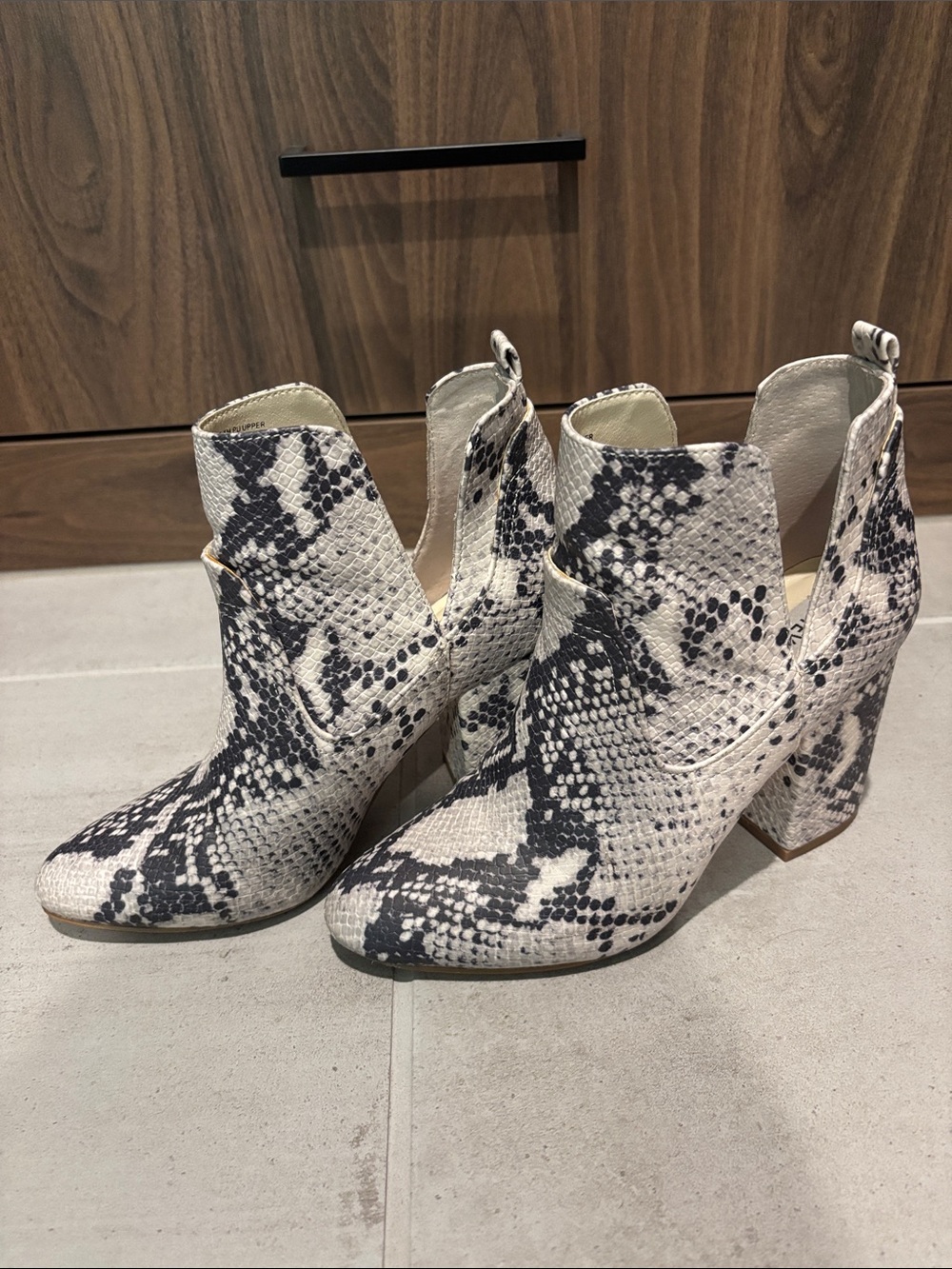 Steve Madden Snake-Print Ankle Boots - White & Black
